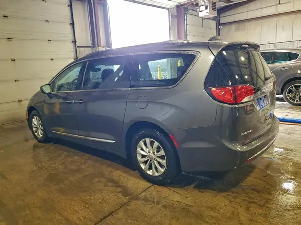 2C4RC1BG7JR253984 2018 CHRYSLER PACIFICA - Image 2