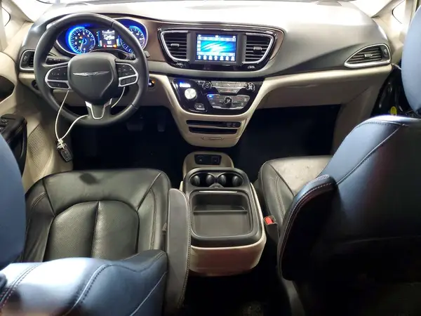 2C4RC1BG7JR257517 2018 CHRYSLER PACIFICA - Image 8