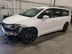 2C4RC1BG7JR260420 2018 CHRYSLER PACIFICA
