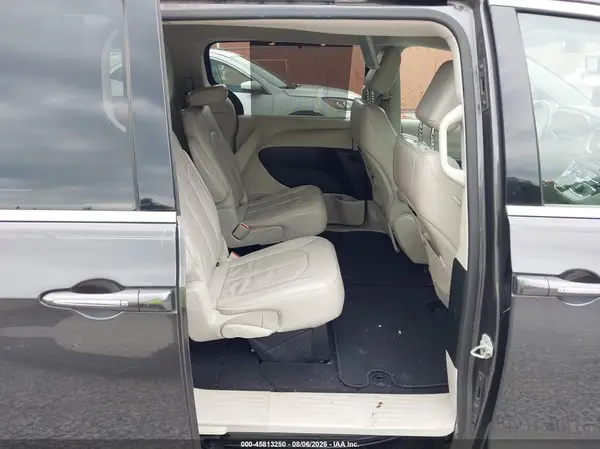 2C4RC1BG7JR261602 2018 CHRYSLER PACIFICA - Image 8