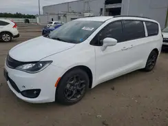 2C4RC1BG7JR261809 2018 CHRYSLER PACIFICA