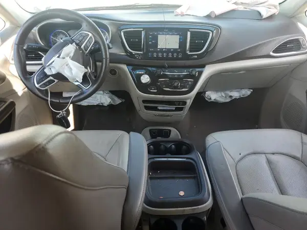 2C4RC1BG7JR275192 2018 CHRYSLER PACIFICA - Image 8