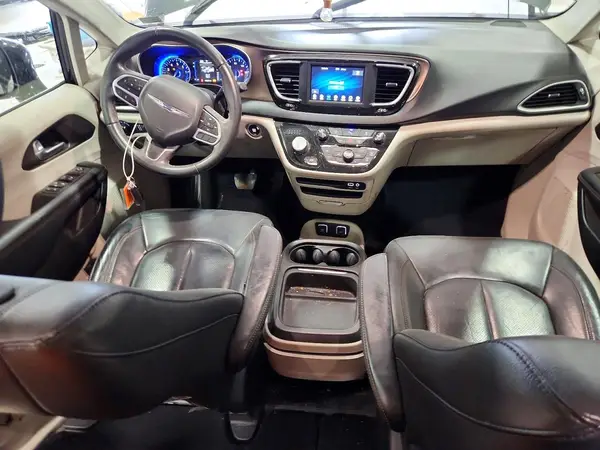 2C4RC1BG7JR280361 2018 CHRYSLER PACIFICA - Image 8