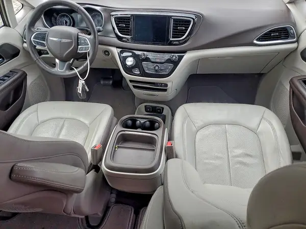 2C4RC1BG7JR292123 2018 CHRYSLER PACIFICA - Image 8