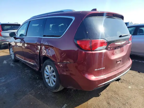 2C4RC1BG7JR309597 2018 CHRYSLER PACIFICA - Image 2