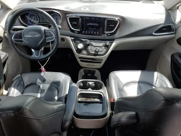 2C4RC1BG7JR311964 2018 CHRYSLER PACIFICA - Image 8