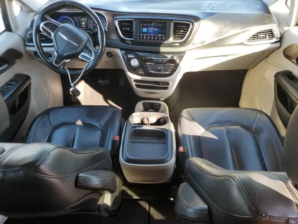 2C4RC1BG7JR322947 2018 CHRYSLER PACIFICA - Image 8