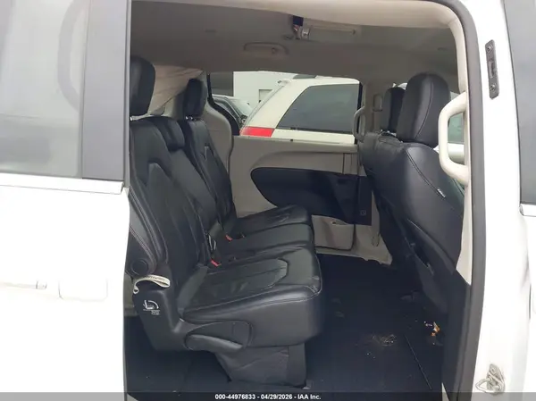2C4RC1BG7JR352305 2018 CHRYSLER PACIFICA - Image 8
