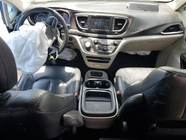2C4RC1BG7JR353227 2018 CHRYSLER PACIFICA - Image 8