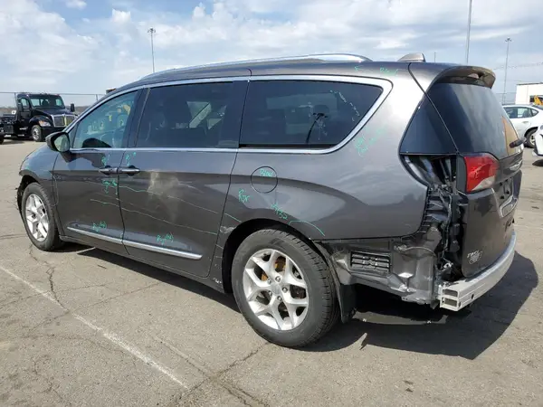 2C4RC1BG7JR354040 2018 CHRYSLER PACIFICA - Image 2