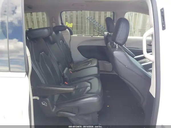 2C4RC1BG7KR523684 2019 CHRYSLER PACIFICA - Image 8