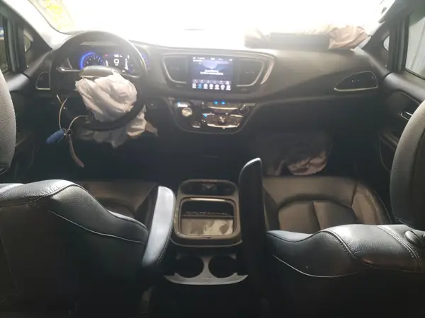 2C4RC1BG7KR548648 2019 CHRYSLER PACIFICA - Image 8