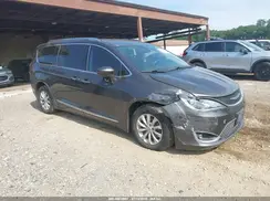 2C4RC1BG7KR550528 2019 CHRYSLER PACIFICA