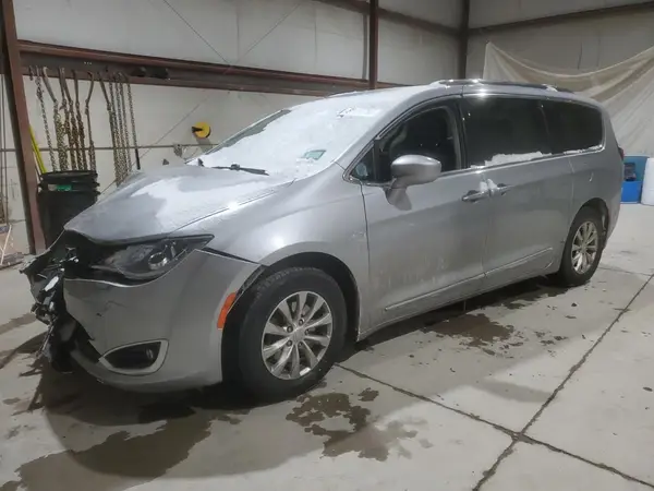 2C4RC1BG7KR554787 2019 CHRYSLER PACIFICA - Image 1