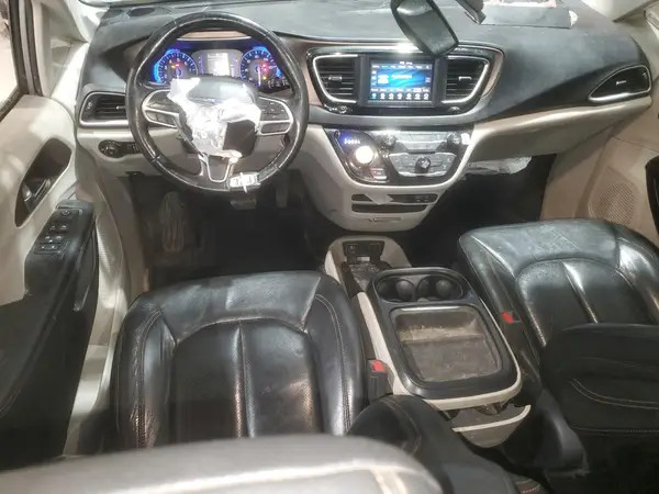2C4RC1BG7KR554787 2019 CHRYSLER PACIFICA - Image 8