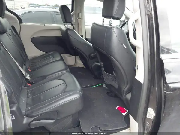 2C4RC1BG7KR555292 2019 CHRYSLER PACIFICA - Image 8
