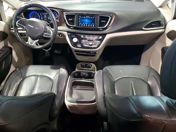 2C4RC1BG7KR588597 2019 CHRYSLER PACIFICA - Image 8