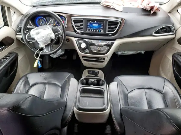 2C4RC1BG7KR597185 2019 CHRYSLER PACIFICA - Image 8