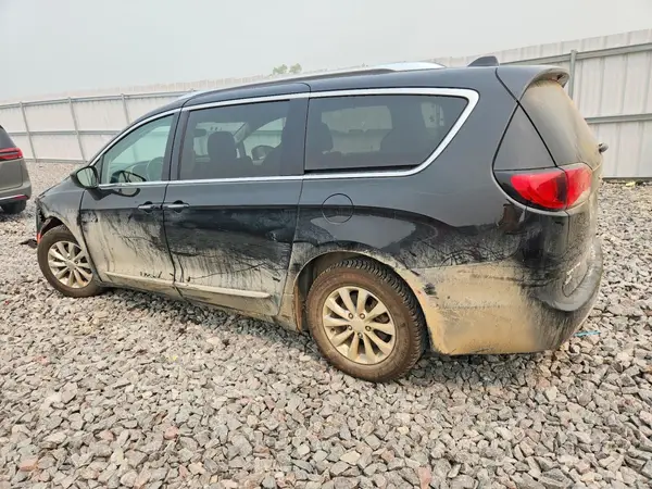 2C4RC1BG7KR599681 2019 CHRYSLER PACIFICA - Image 2