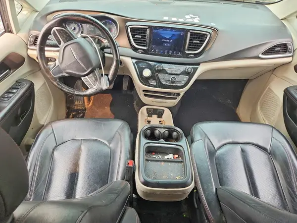 2C4RC1BG7KR599681 2019 CHRYSLER PACIFICA - Image 8