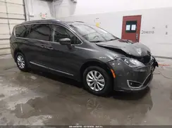 2C4RC1BG7KR609044 2019 CHRYSLER PACIFICA