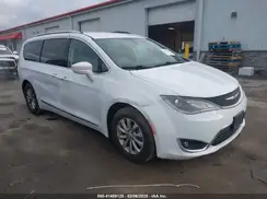 2C4RC1BG7KR613188 2019 CHRYSLER PACIFICA