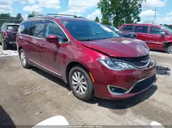 2C4RC1BG7KR613255 2019 CHRYSLER PACIFICA