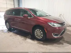 2C4RC1BG7KR624773 2019 CHRYSLER PACIFICA