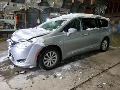 2C4RC1BG7KR627639 2019 CHRYSLER PACIFICA