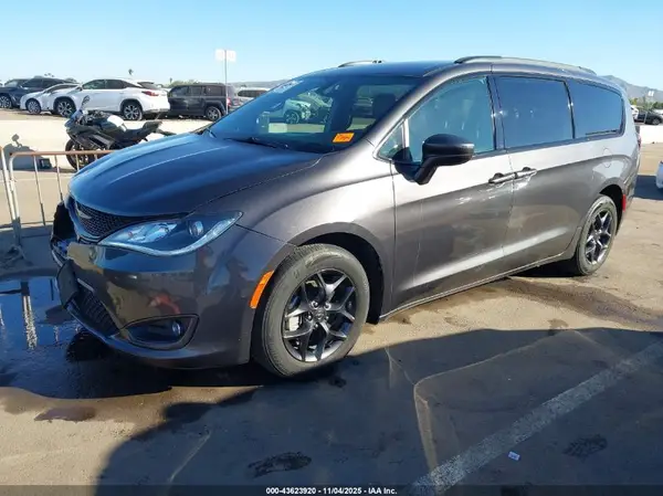 2C4RC1BG7KR644974 2019 CHRYSLER PACIFICA - Image 2