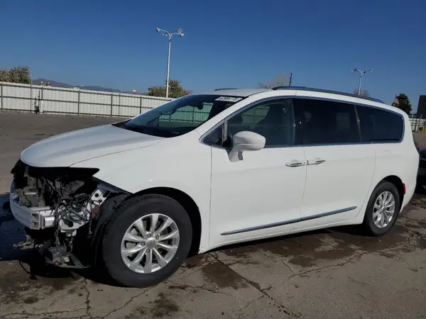 2C4RC1BG7KR650905 2019 CHRYSLER PACIFICA - Image 1