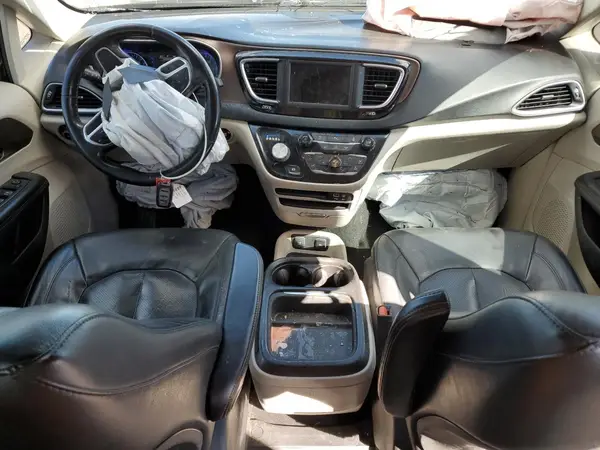 2C4RC1BG7KR651486 2019 CHRYSLER PACIFICA - Image 8