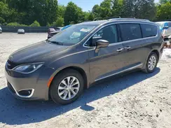 2C4RC1BG7KR652041 2019 CHRYSLER PACIFICA