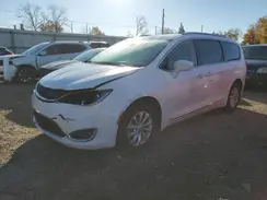 2C4RC1BG7KR652301 2019 CHRYSLER PACIFICA