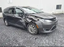 2C4RC1BG7KR673343 2019 CHRYSLER PACIFICA