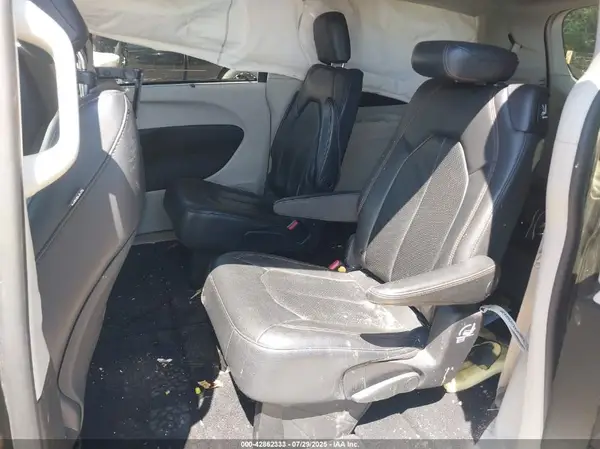 2C4RC1BG7KR685556 2019 CHRYSLER PACIFICA - Image 8