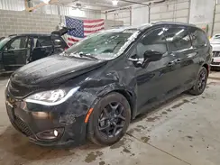 2C4RC1BG7KR722332 2019 CHRYSLER PACIFICA