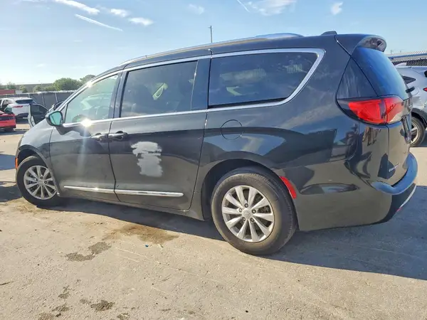2C4RC1BG7KR731614 2019 CHRYSLER PACIFICA - Image 2