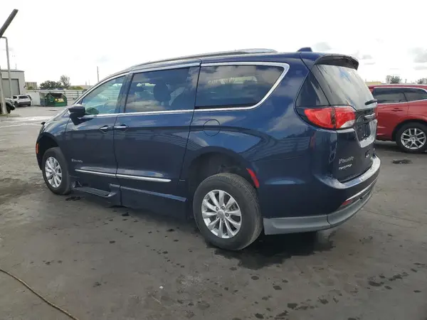 2C4RC1BG7KR732536 2019 CHRYSLER PACIFICA - Image 2