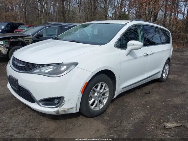 2C4RC1BG7LR106597 2020 CHRYSLER PACIFICA - Image 2
