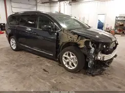 2C4RC1BG7LR119110 2020 CHRYSLER PACIFICA
