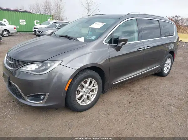 2C4RC1BG7LR137655 2020 CHRYSLER PACIFICA - Image 2
