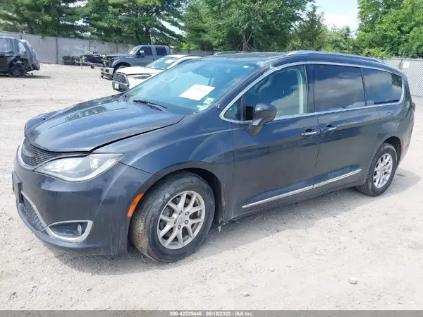 2C4RC1BG7LR274384 2020 CHRYSLER PACIFICA - Image 2