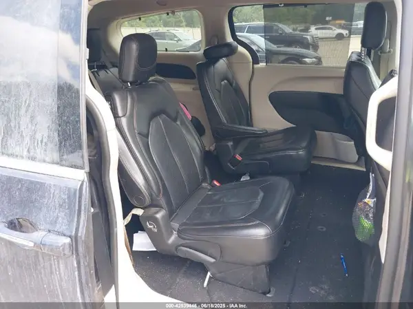 2C4RC1BG7LR274384 2020 CHRYSLER PACIFICA - Image 8