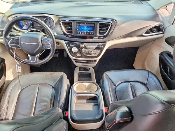 2C4RC1BG7LR275325 2020 CHRYSLER PACIFICA - Image 8
