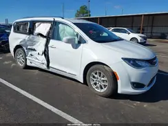 2C4RC1BG7LR280153 2020 CHRYSLER PACIFICA