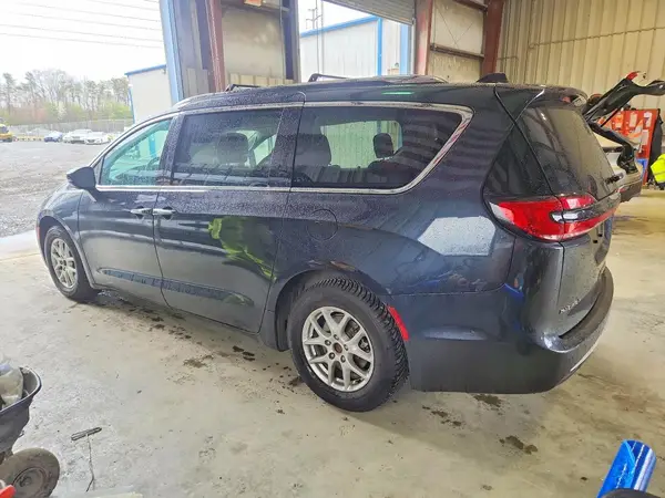 2C4RC1BG7MR528645 2021 CHRYSLER PACIFICA - Image 2