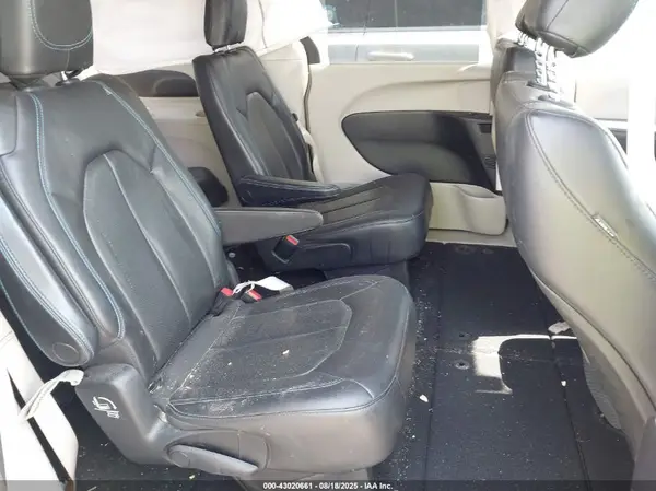 2C4RC1BG7MR552864 2021 CHRYSLER PACIFICA - Image 8
