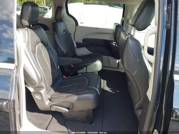 2C4RC1BG7NR151767 2022 CHRYSLER PACIFICA - Image 8
