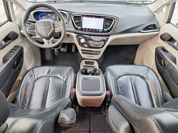 2C4RC1BG7NR188687 2022 CHRYSLER PACIFICA - Image 8